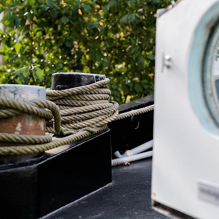 Houseboat Jana - with sauna&terrace Hotel Brugge Bagian luar foto