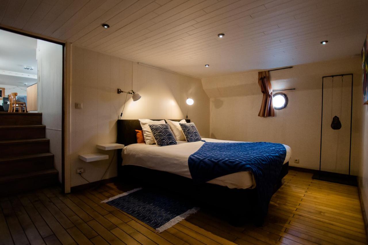 Houseboat Jana - with sauna&terrace Hotel Brugge Bagian luar foto