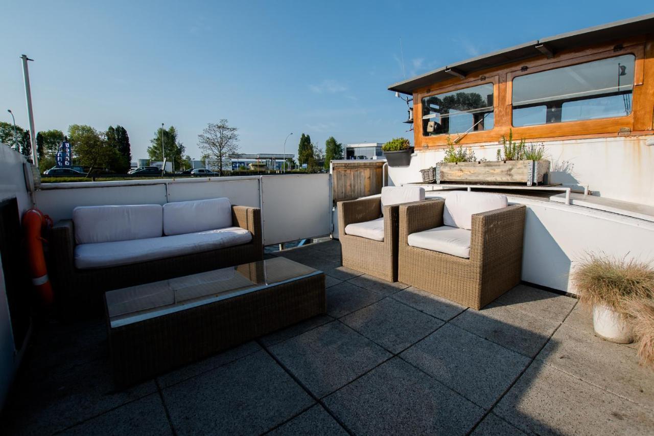 Houseboat Jana - with sauna&terrace Hotel Brugge Bagian luar foto